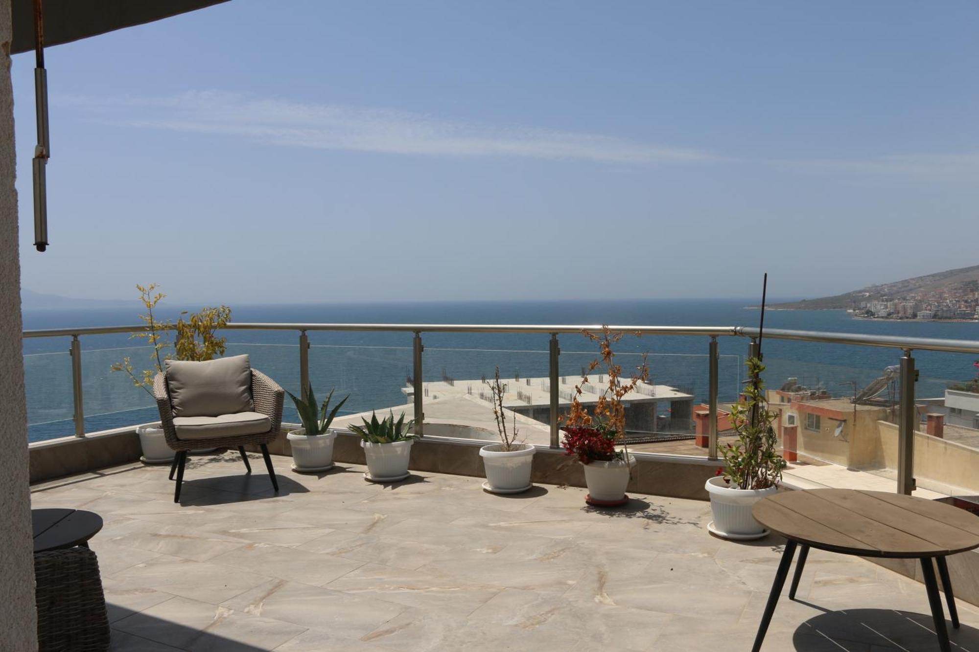 Ferienwohnung Infinity Sea View Penthouse Sarandë Exterior foto